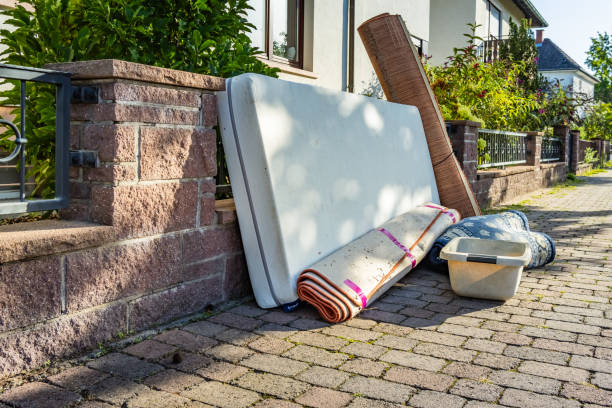 Best Garage Cleanout  in Artondale, WA
